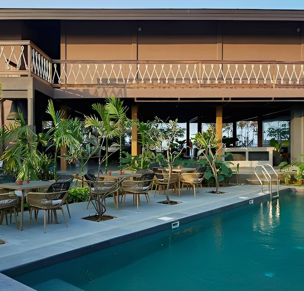 Private pool at Red Thread Morjim (1)