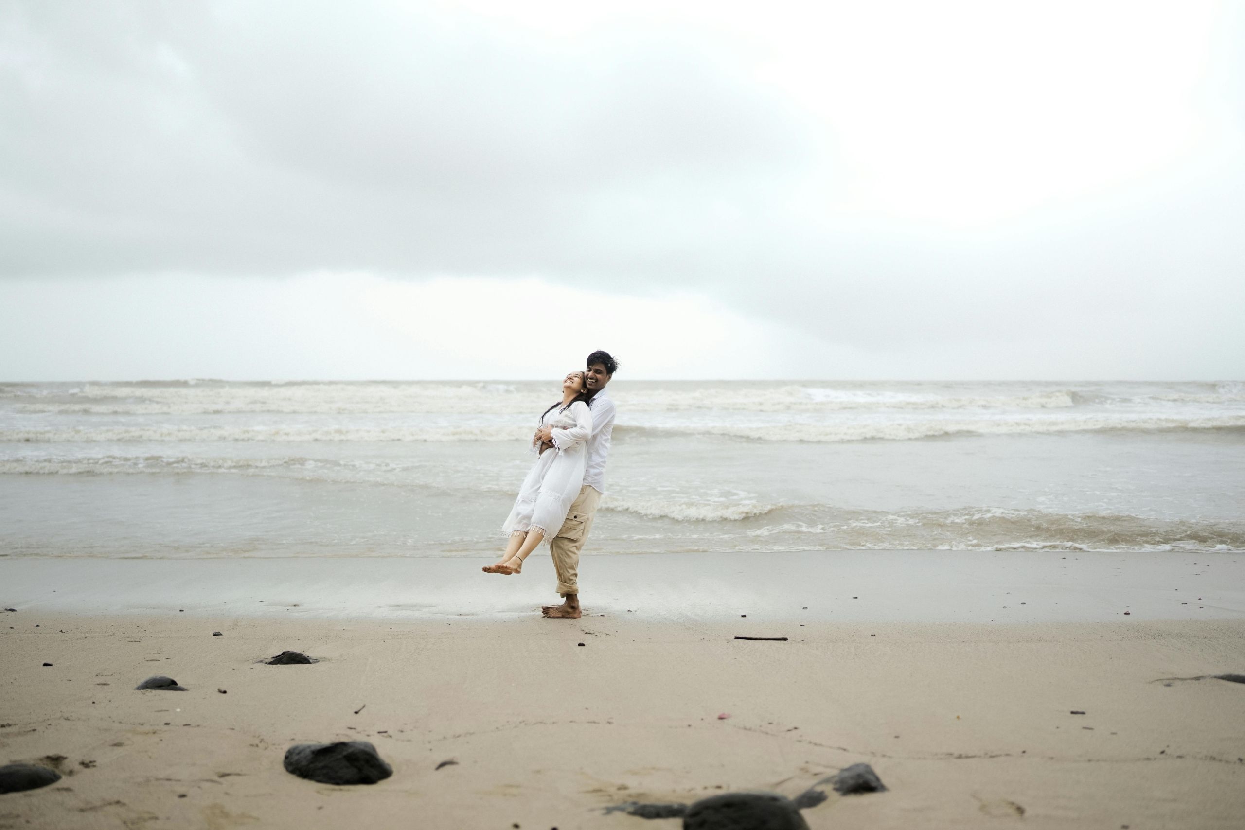 Couple enjoying Monsoon in Goa